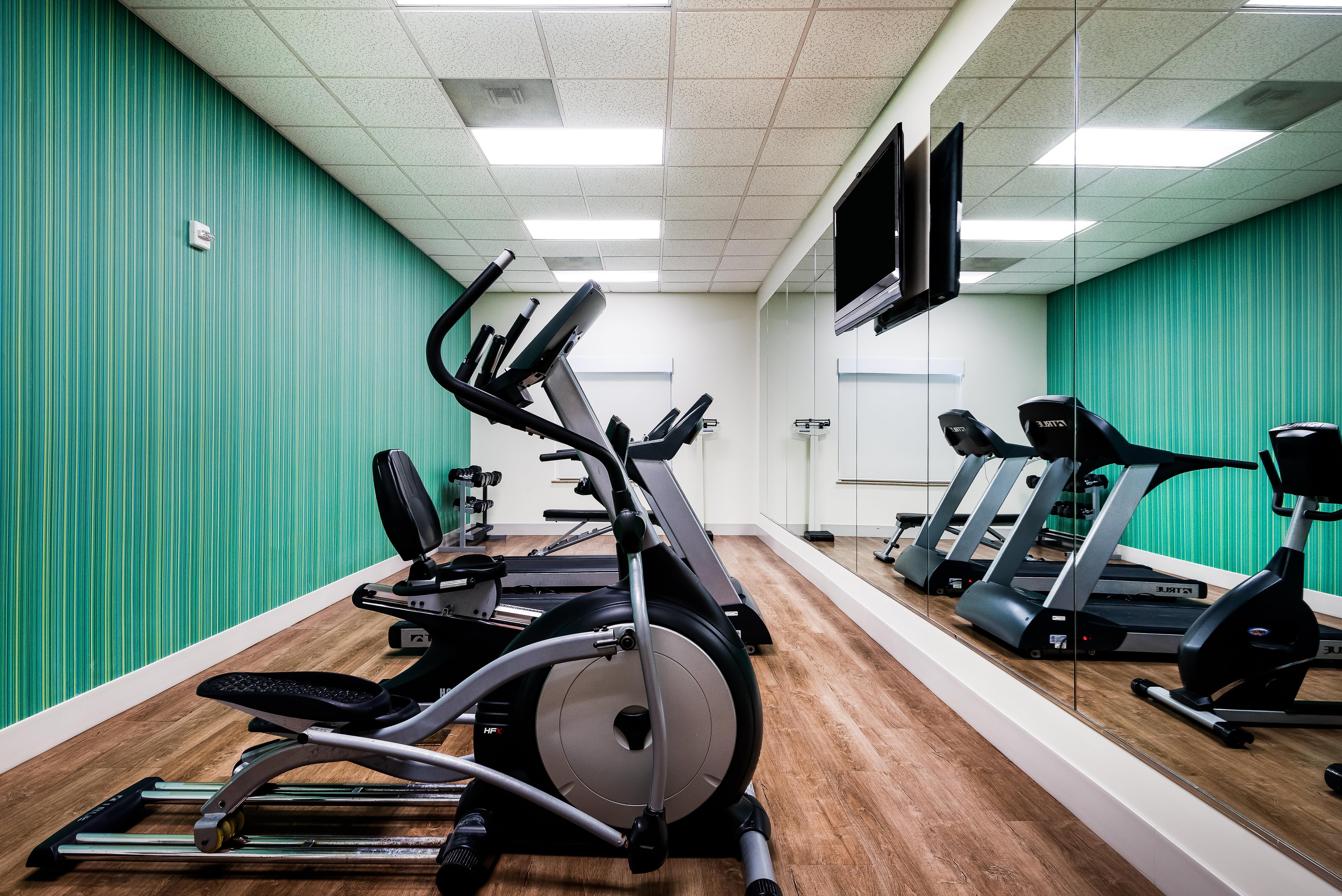 Holiday Inn Express Ontario By Ihg Creekside Экстерьер фото